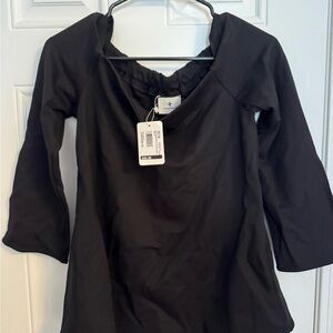 Tuckernuck Off Shoulder Top NWT Size S